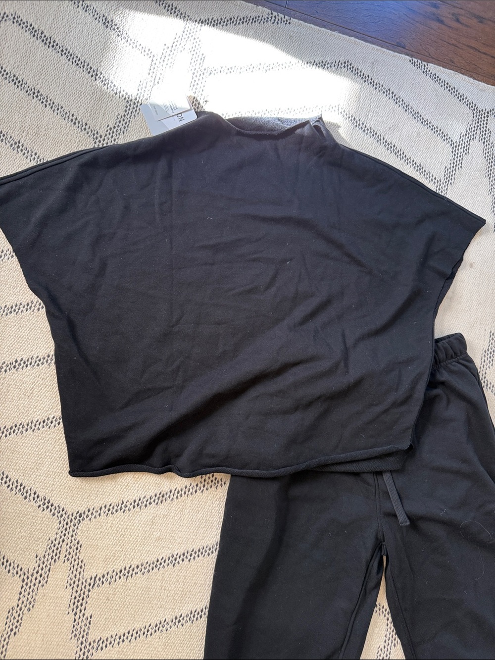 SeeLuNa 2 piece lounge set 3/4 Black Relaxed